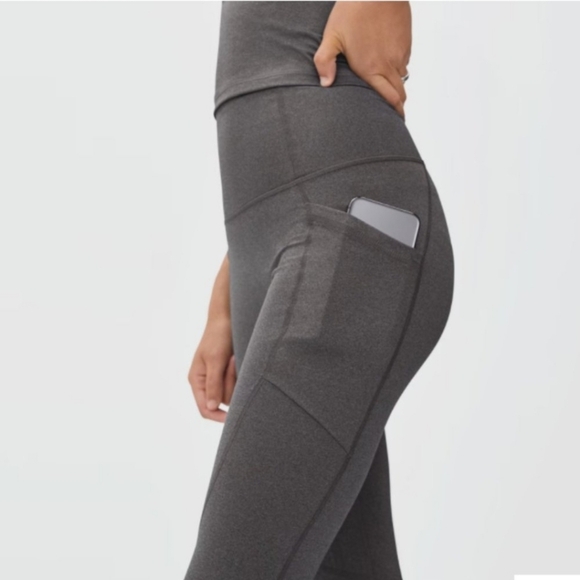 Everlane Pants - Everlane The Perform Pocket Leggings Size Small
